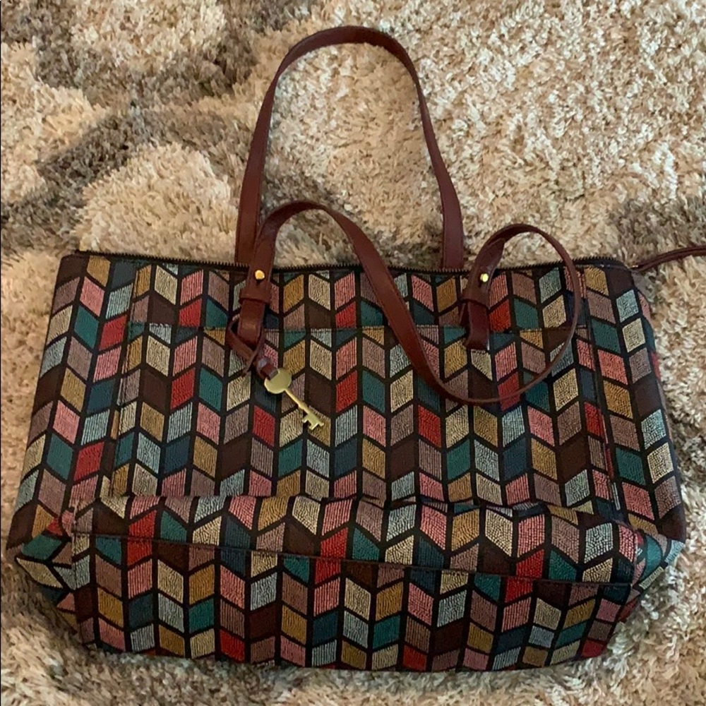 Fossil purse